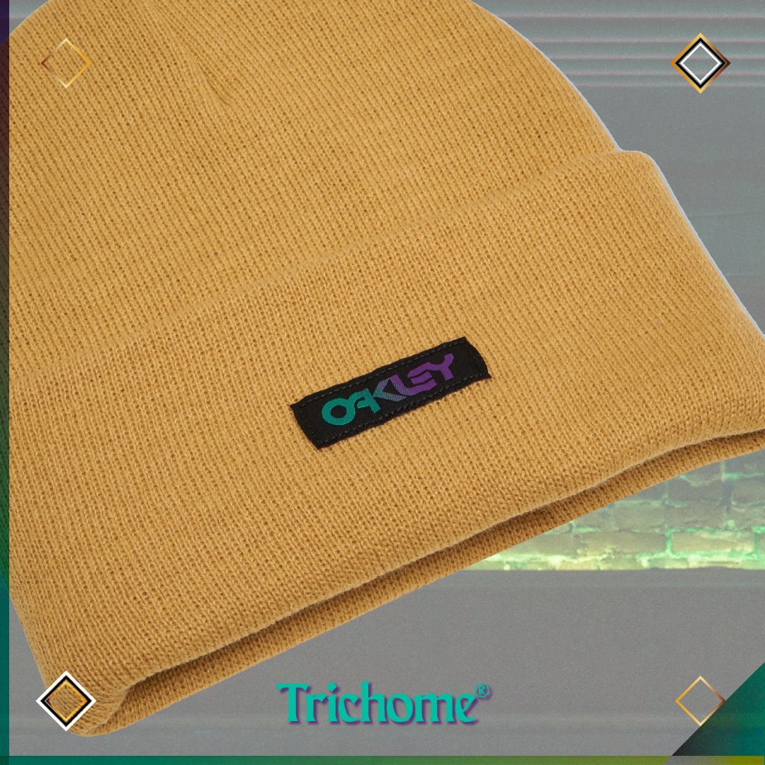 B1B Gradient Patch Beanie - Trichome Seattle - Oakley - Clothing